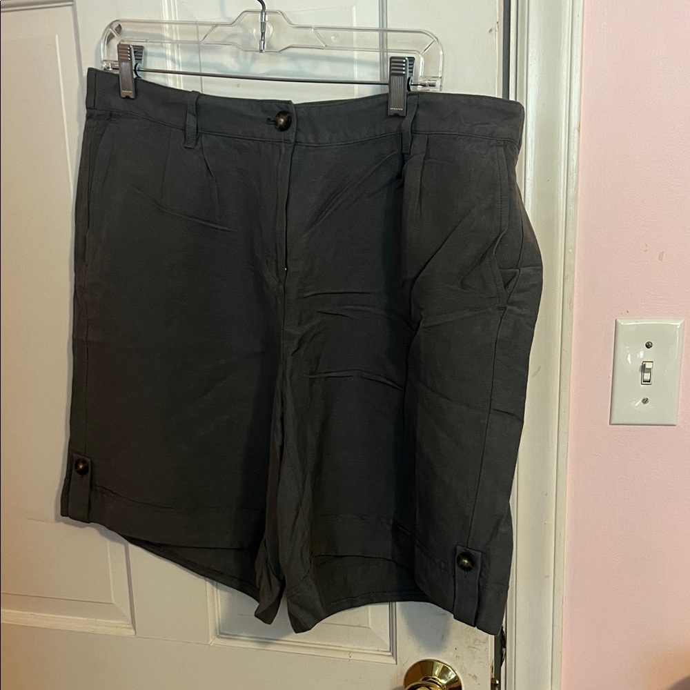 NWT J. Jill grey linen shorts